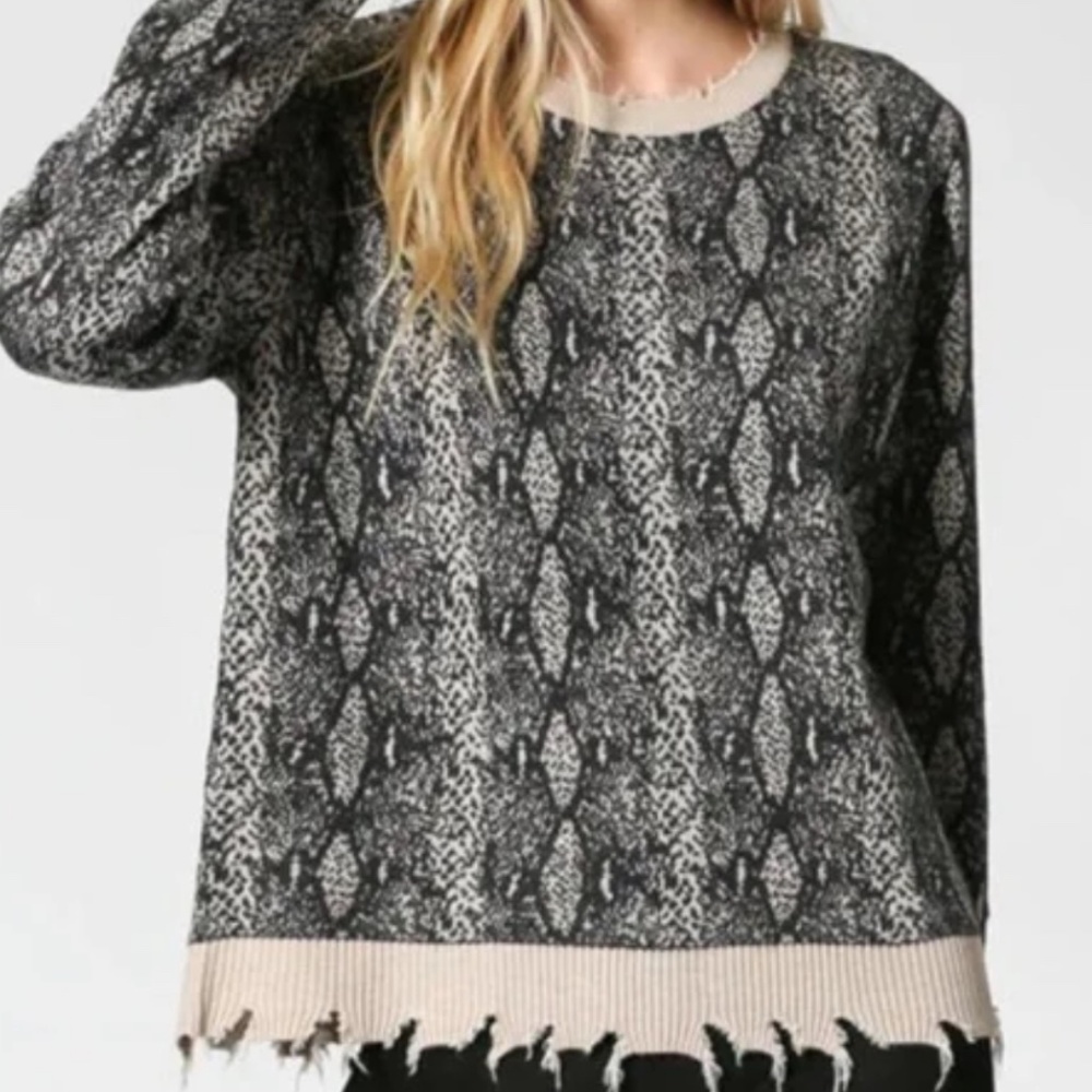 VICI Fate Distressed Ripped Hem Snake Print Knit Crewneck Sweater // Size L